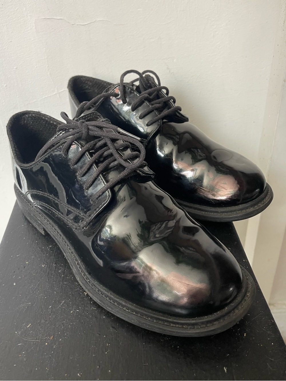 Black Patent Lace-Up Dress Shoes. Man’s size 7, woman’s 9